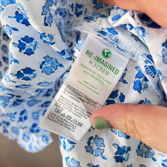 J.Crew Re-Imagined Blue & White Floral Smocked Tank Top With Tie Straps Womens L - Picture 6 of 7